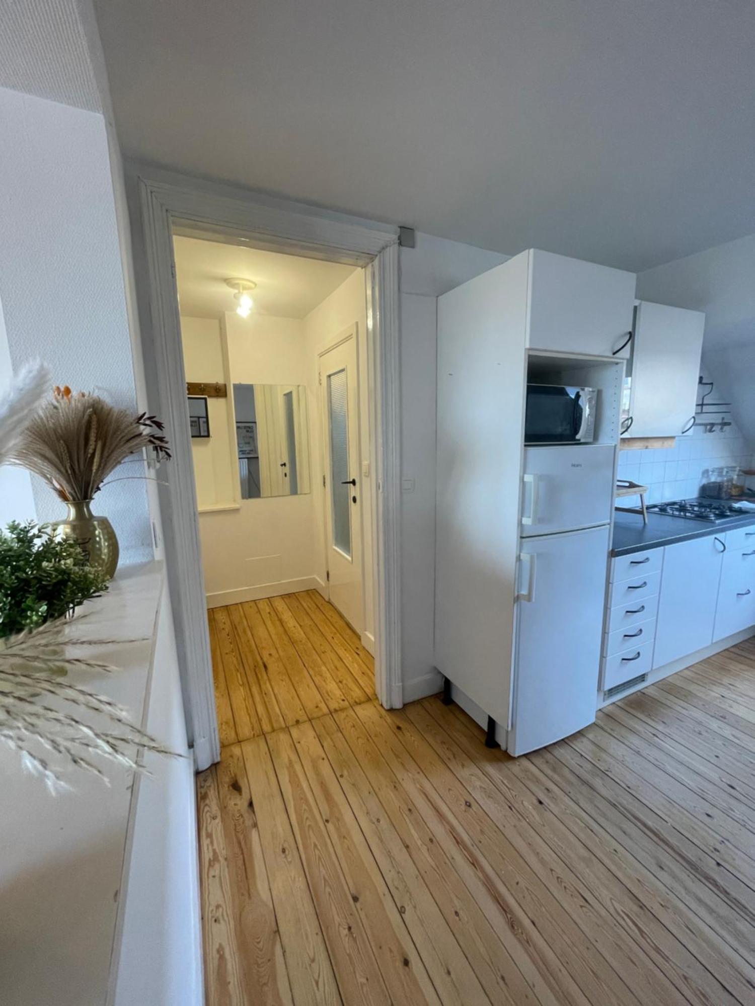 דירות בריסל Attic European Quarter מראה חיצוני תמונה