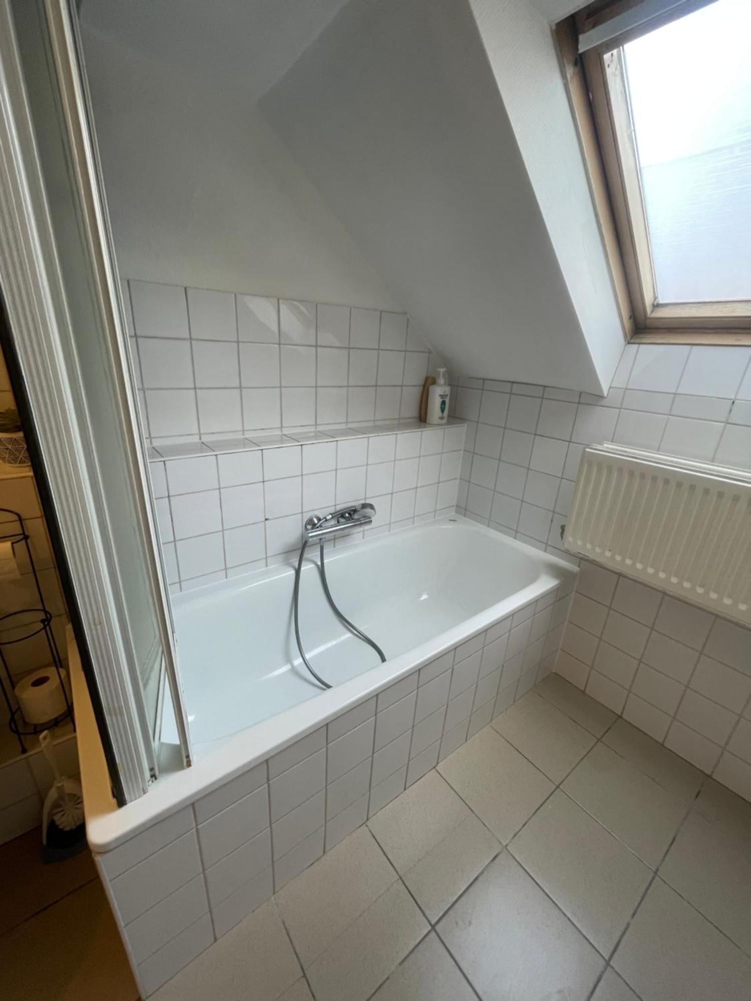 דירות בריסל Attic European Quarter מראה חיצוני תמונה