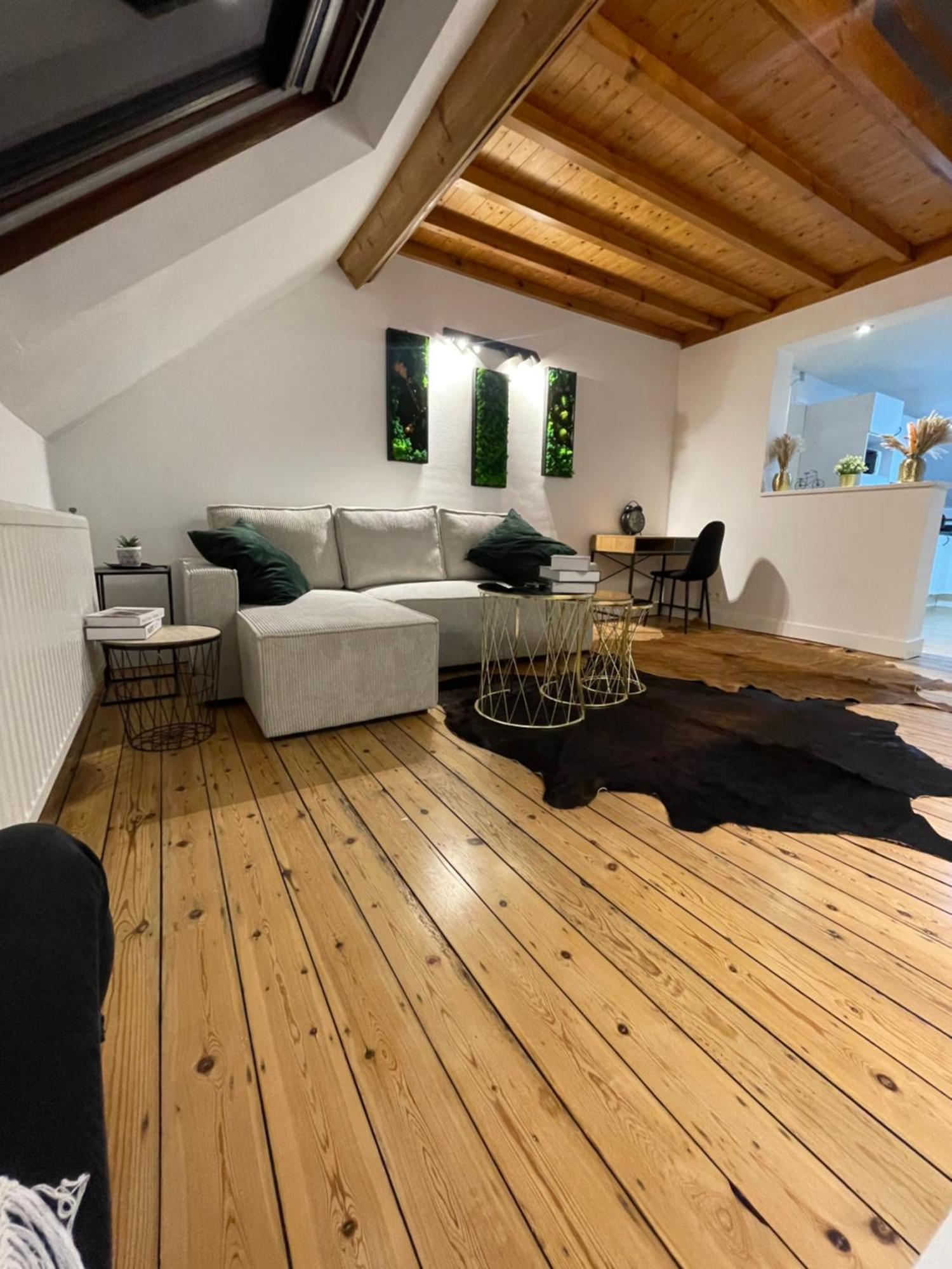 דירות בריסל Attic European Quarter מראה חיצוני תמונה