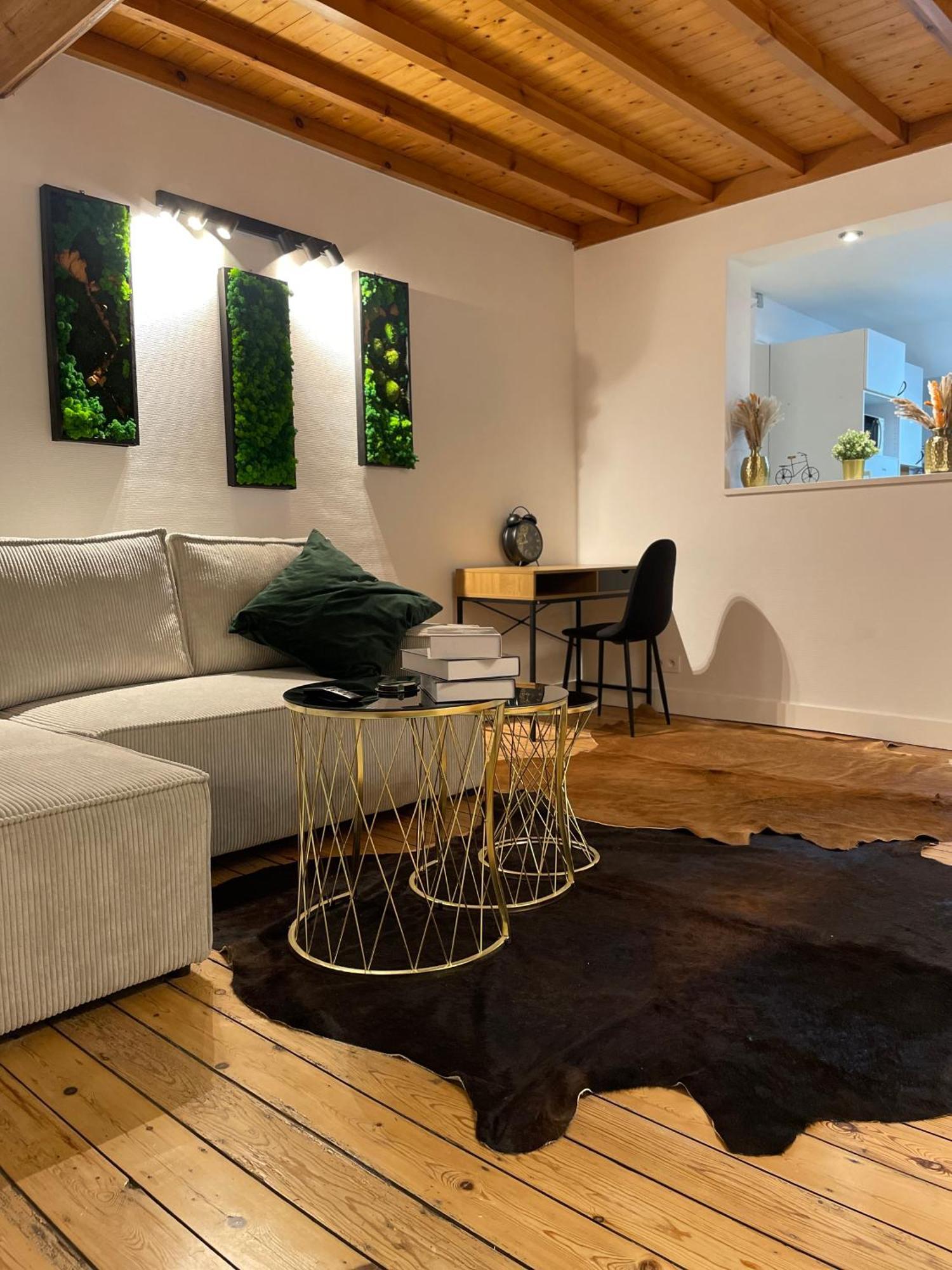 דירות בריסל Attic European Quarter מראה חיצוני תמונה